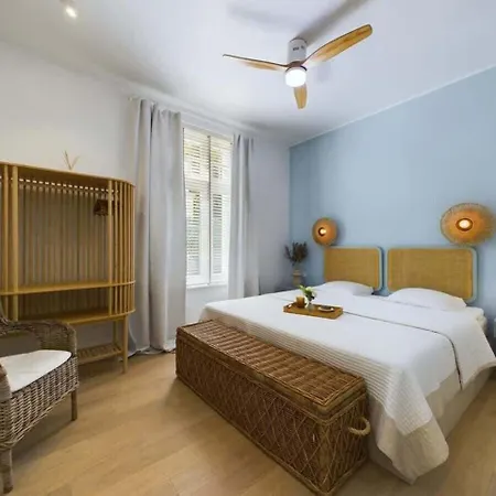 Daire Baltica With Parking & Patio In By Renters